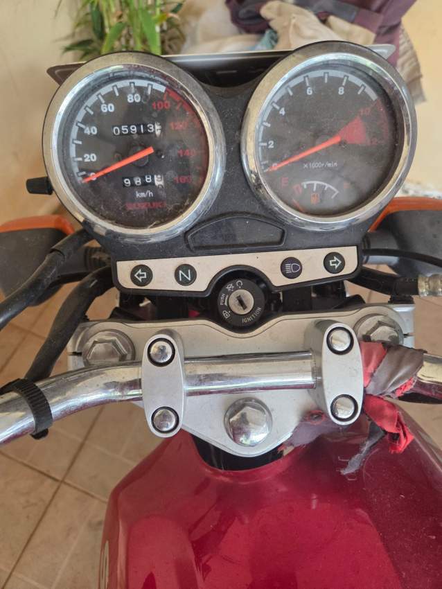 FOR SALE-Suzuki EN125 - 3 - Roadsters  on Aster Vender