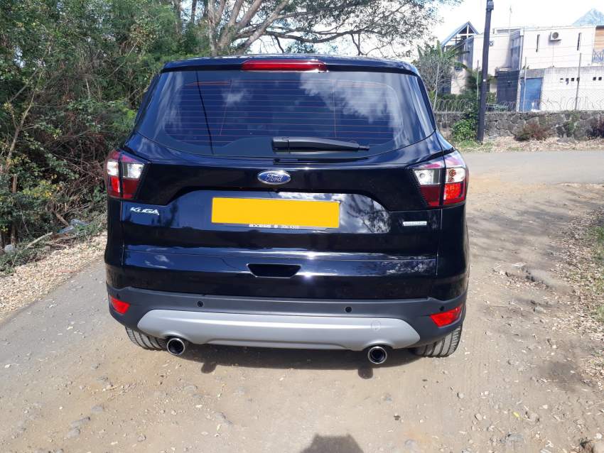 2019 Ford Kuga Ecoboost 1.5 - 3 - SUV Cars  on Aster Vender