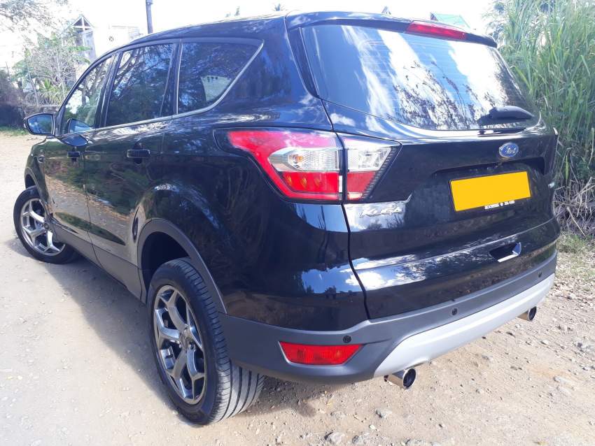 2019 Ford Kuga Ecoboost 1.5 - 4 - SUV Cars  on Aster Vender