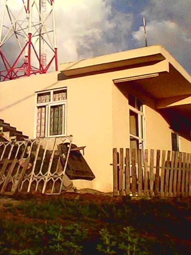 House - 0 - House  on Aster Vender