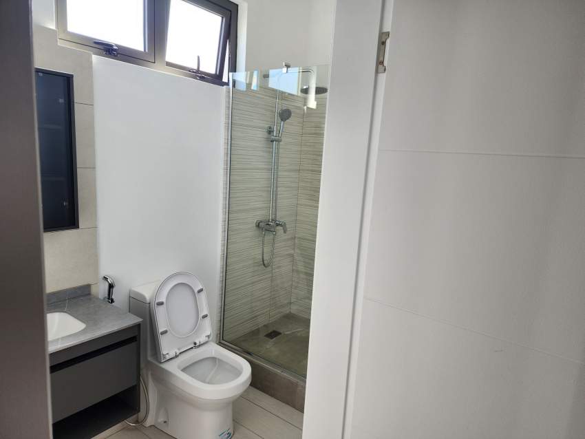 2 bedroom apartment for rent in rose hill - 1 - Apartments  on Aster Vender