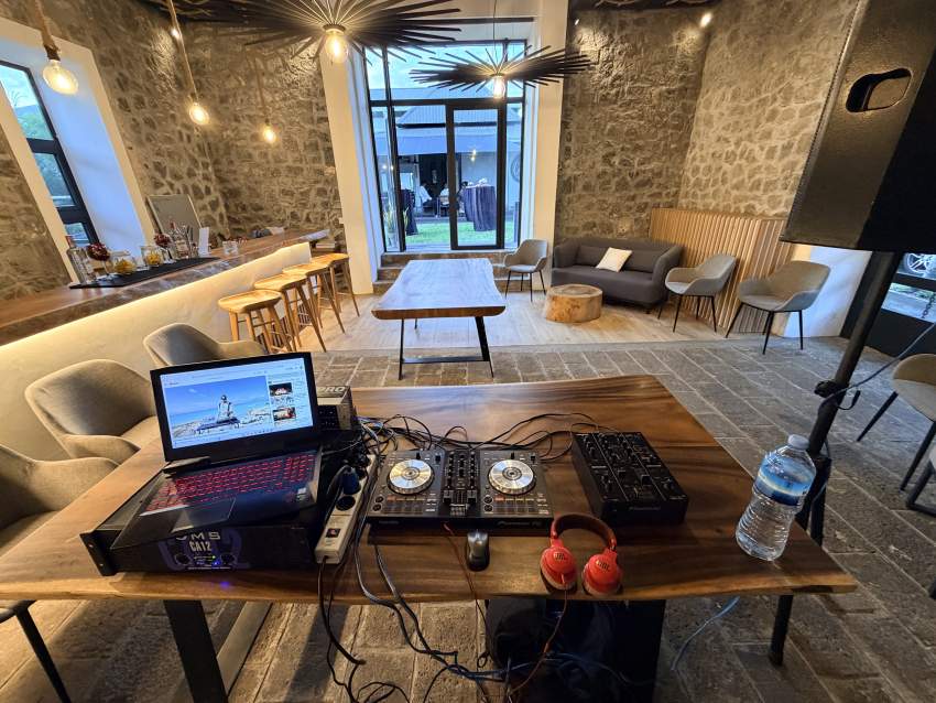Pioneer mixer and Nexo speakers setup - 1 - Other Musical Equipment  on Aster Vender