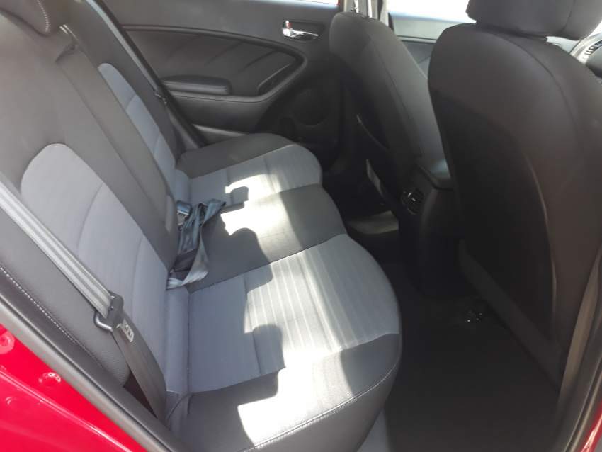 2018 Kia Cerato 1.6 Sedan EX - 5 - Family Cars  on Aster Vender