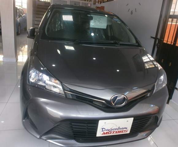TOYOTA VITZ - 0 - Family Cars  on Aster Vender