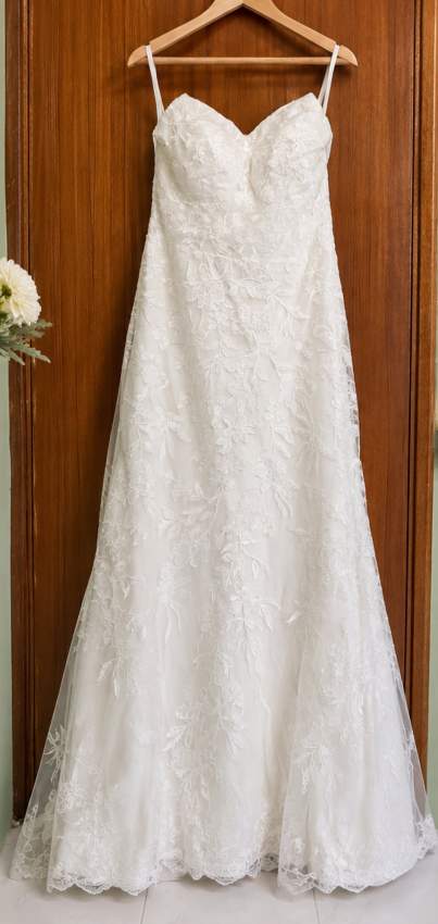 Robe de mariée - 1 - Wedding clothes  on Aster Vender