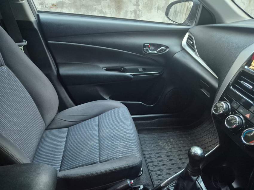 Toyota Yaris G - 8 - Family Cars  on Aster Vender