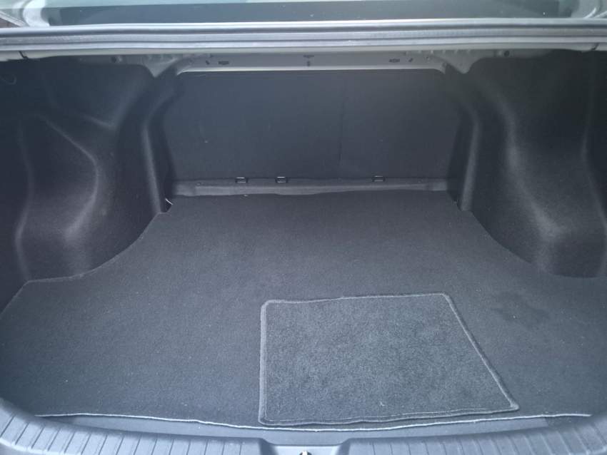 Toyota Yaris G - 5 - Family Cars  on Aster Vender