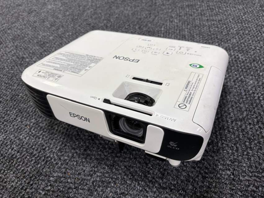 PROJECTEUR EPSON