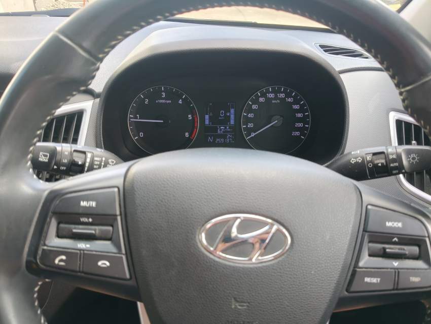 Hyundai Creta 1.6L Turbo Diesel GLS - 1 - SUV Cars  on Aster Vender