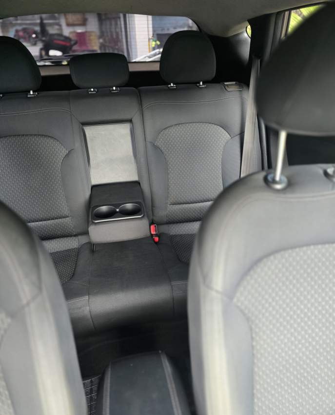 Hyundai ix35 - 3 - SUV Cars  on Aster Vender