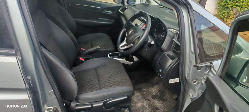 Honda Fit 2016 - 4 - Family Cars  on Aster Vender