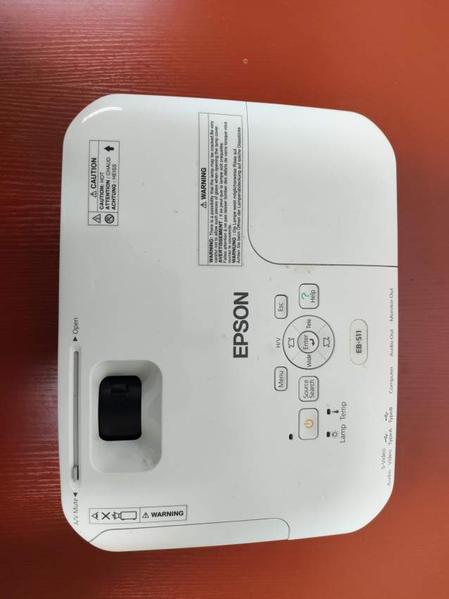 Rétroprojecteur - Epson (model  : EB-S11) - 2 - TV Box  on Aster Vender