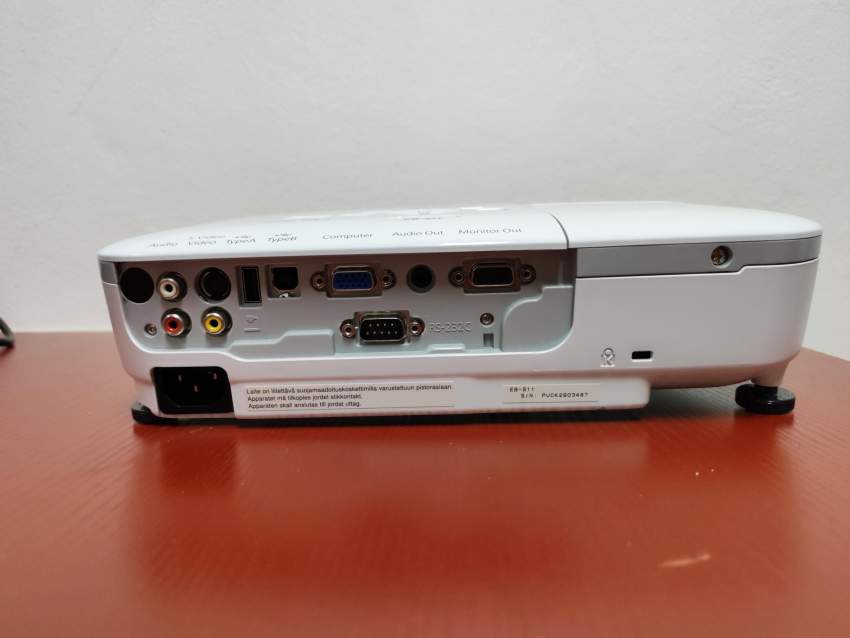 Rétroprojecteur - Epson (model  : EB-S11)