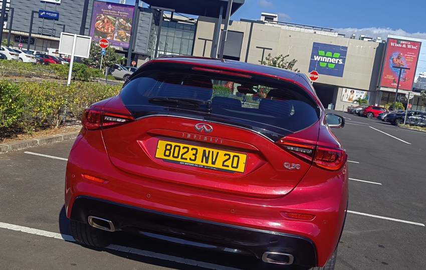 infinityq30 - 2 - Luxury Cars  on Aster Vender
