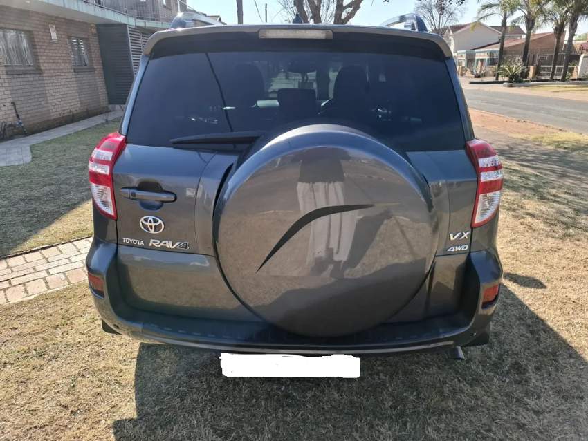 Rav 4 2012 vx awd - 1 - Family Cars  on Aster Vender