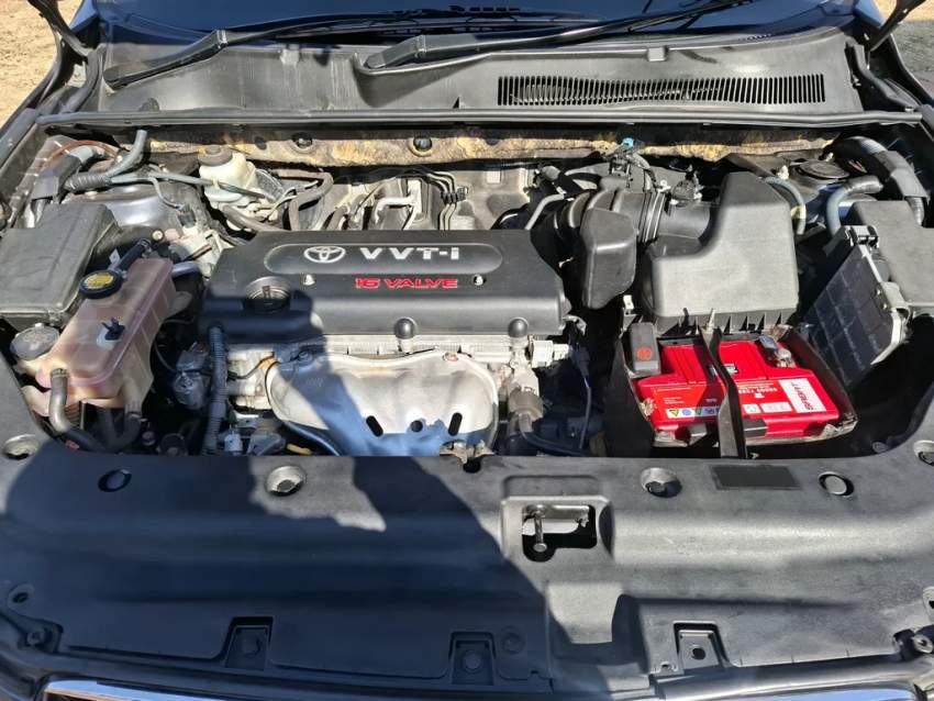 Rav 4 2012 vx awd - 6 - Family Cars  on Aster Vender