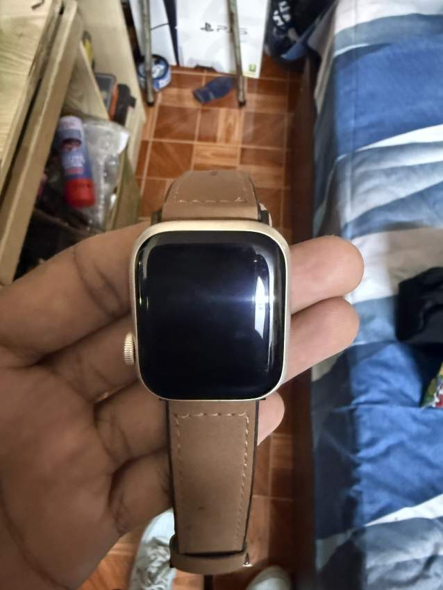 Apple watch s9 - 1 - Smartwatch  on Aster Vender