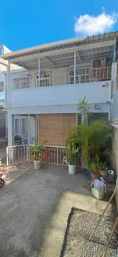 Maison a vendre - 1 - House  on Aster Vender