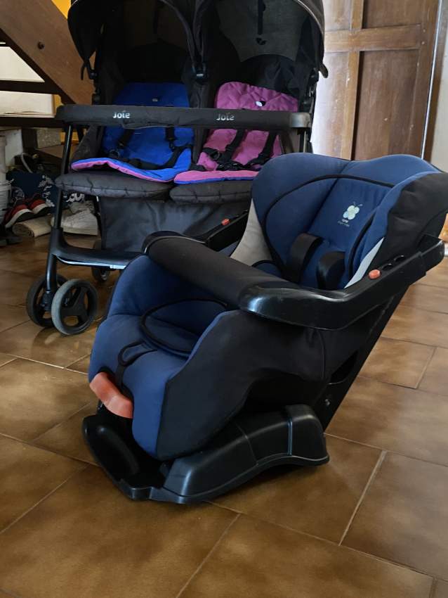car seat 0 to 5 years  + 1 stroller for twins - 1 - Kids Stuff  on Aster Vender