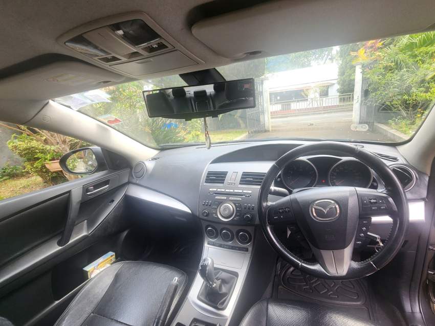 Mazda 3 Sedan - 5 - Family Cars  on Aster Vender