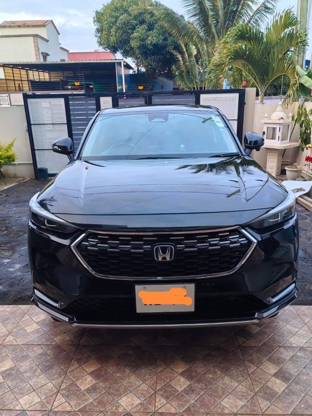 HONDA VEZEL Z PACKAGE HYBRID 2021