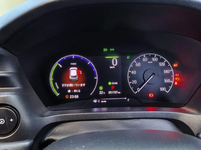 HONDA VEZEL Z PACKAGE HYBRID 2021 - 5 - SUV Cars  on Aster Vender