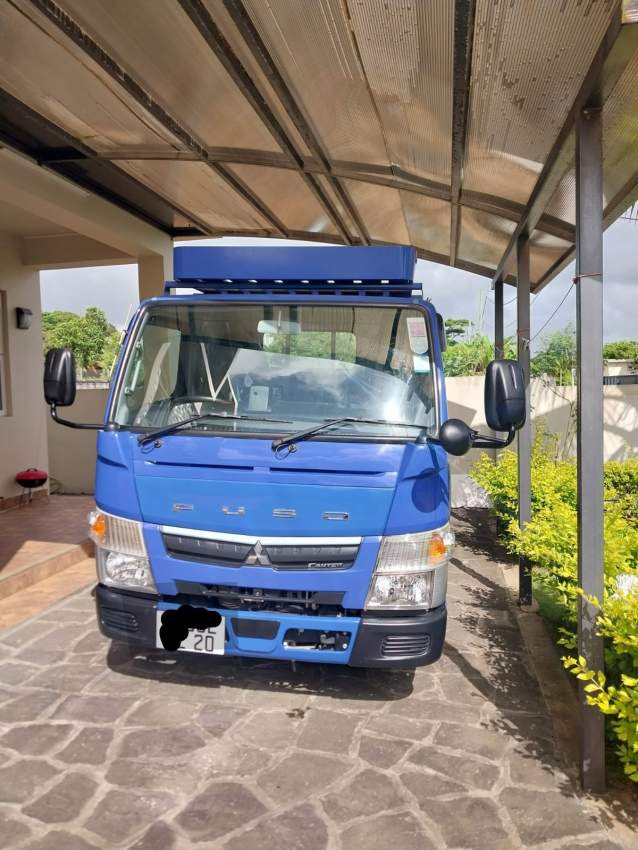 MITSUBISHI FUSO CANTER 2020 - 2 - Truck bed  on Aster Vender