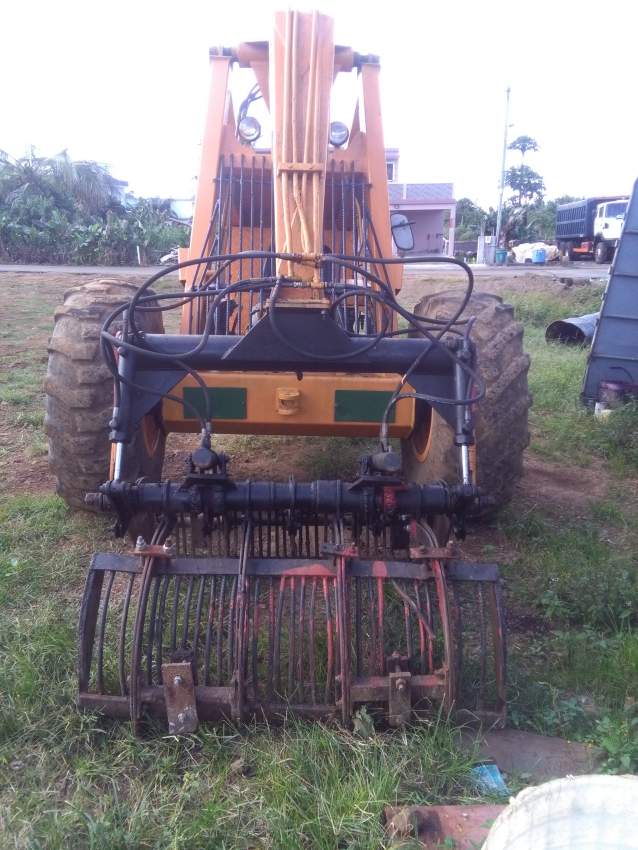 bell model 120 cane loader - 0 - Excavator & Loader  on Aster Vender