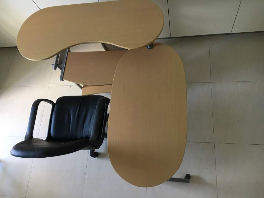 Table  - 4 - Computer tables  on Aster Vender