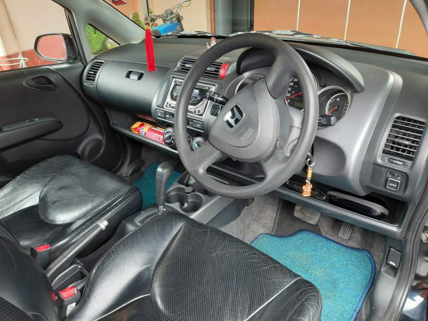 Honda Jazz - 5 - Family Cars  on Aster Vender