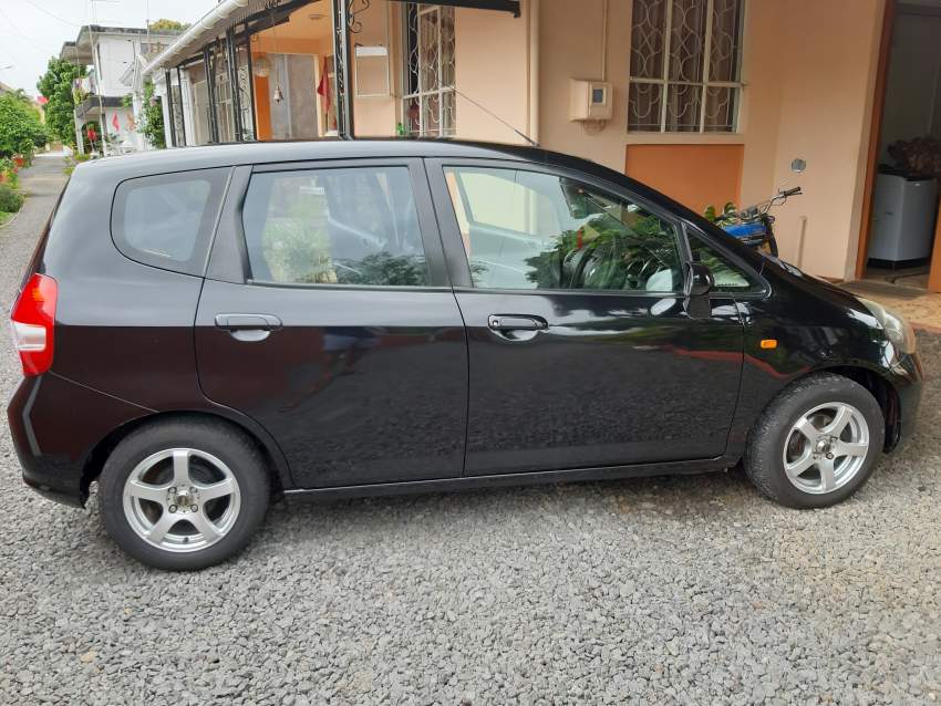 Honda Jazz - 1 - Family Cars  on Aster Vender