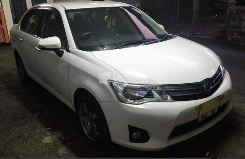 TOYOTA COROLLA AXIO - 0 - Compact cars  on Aster Vender