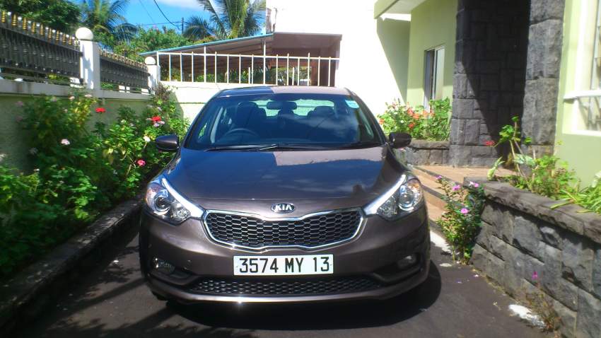 KIA CERATO - 0 - Family Cars  on Aster Vender