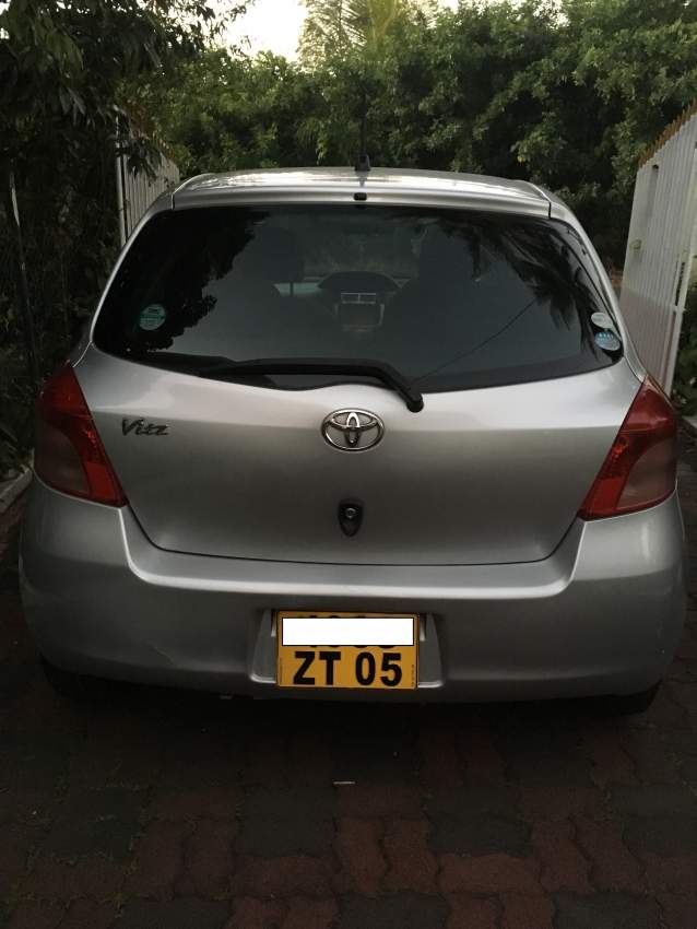 toyota vitz - 1 - Compact cars  on Aster Vender