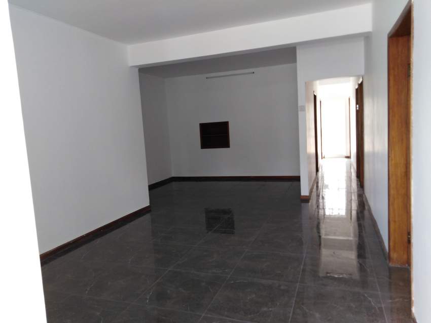 Office with parking for rent in center of Port-Louis - 2 - Office Space  on Aster Vender