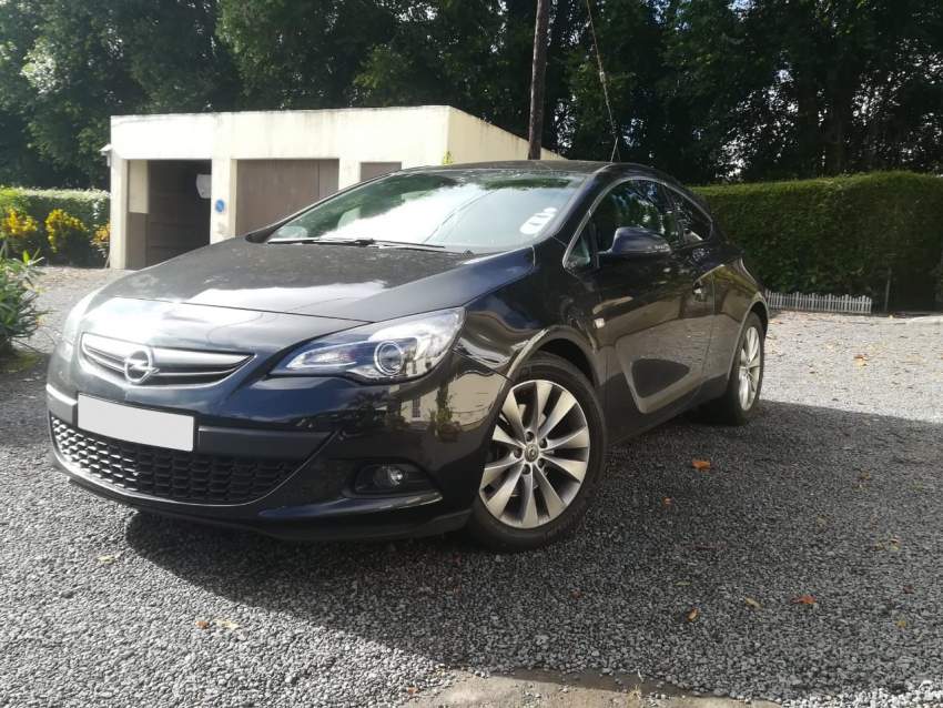 2016 Opel Astra GTC 1.6 - 2 - Compact cars  on Aster Vender