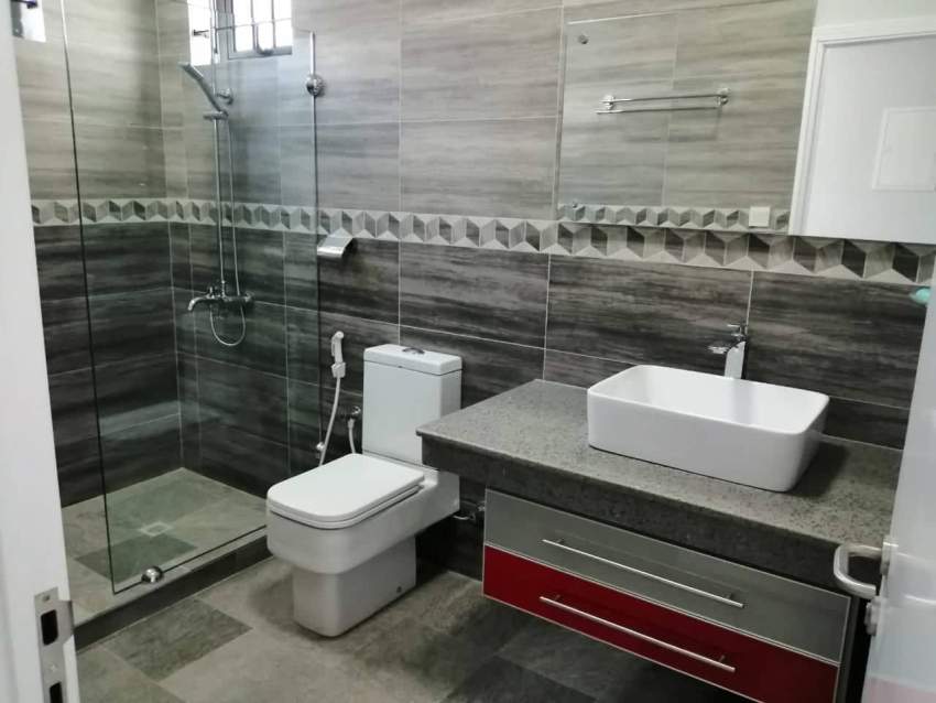 FOR SALE: VILLA IN MONT CHOISY - 2 - Villas  on Aster Vender