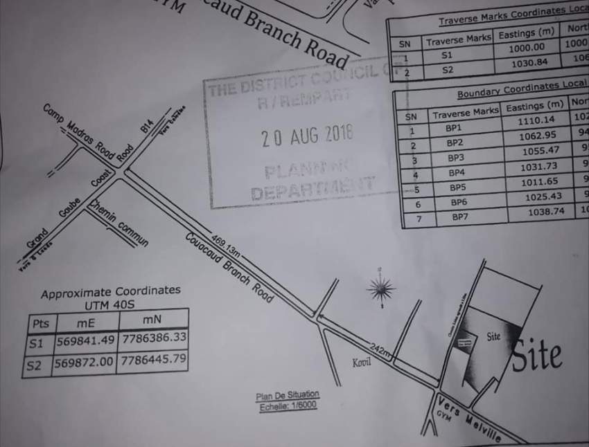 20 p in Grand Gaube coastal region, near Seaside. Rs 2M - 5 - Land  on Aster Vender