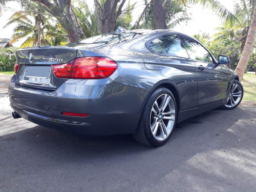 2015 BMW 425i Coupe 2 Doors - 4 - Sport Cars  on Aster Vender