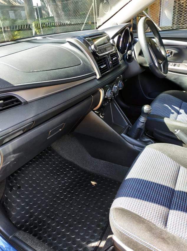 Car Toyota - 7 - Family Cars  on Aster Vender