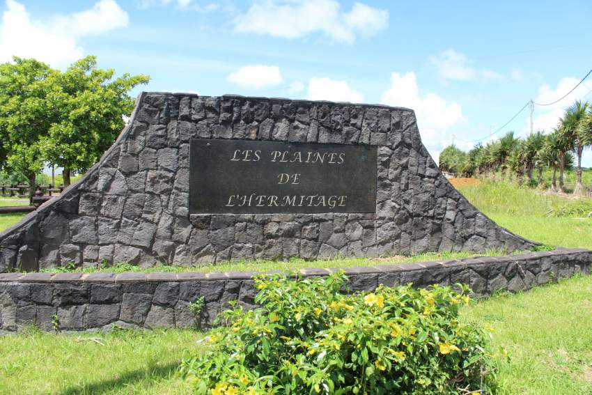 TERRAIN A VENDRE on Aster Vender