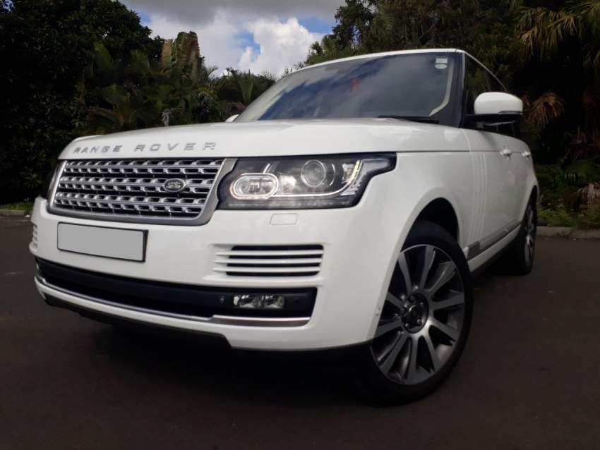 2016 Range Rover Vogue 3.0 TDV6 - 0 - SUV Cars  on Aster Vender