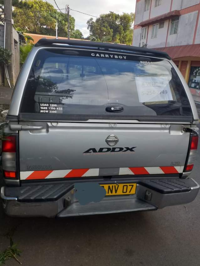 NISSAN NAVARA 2007 4X2 - 4 - Pickup trucks (4x4 & 4x2)  on Aster Vender