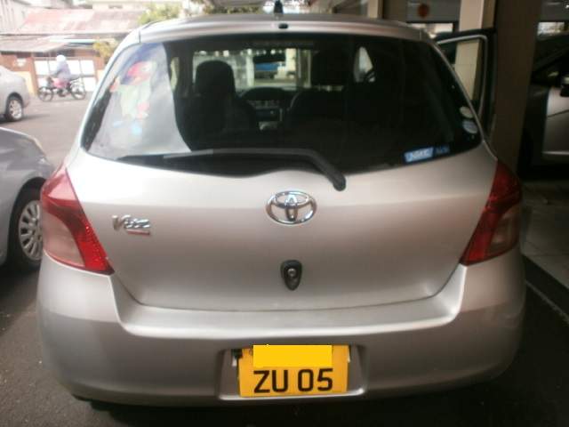 Toyota Vitz 990c Automatic - 4 - Family Cars  on Aster Vender