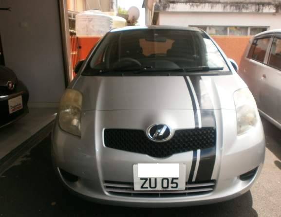 Toyota Vitz 990c Automatic - 0 - Family Cars  on Aster Vender