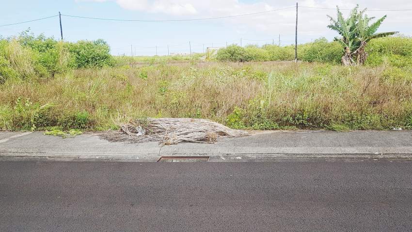 Land for sale at La Rosa,Mare Dalbert on Aster Vender