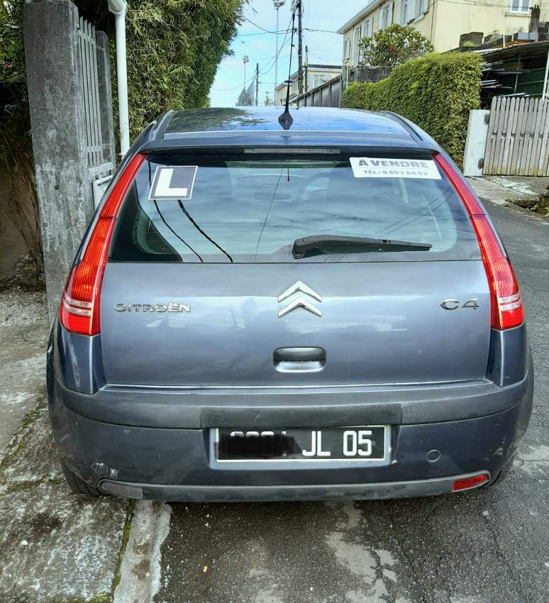 Citroën C4 - 1 - Compact cars  on Aster Vender