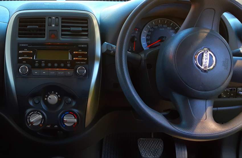 Nissan March with warrany till 2023 - 4 - Compact cars  on Aster Vender