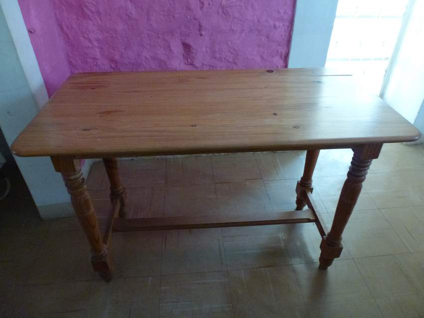 Table de cuisine - 0 - Kitchen Tables  on Aster Vender