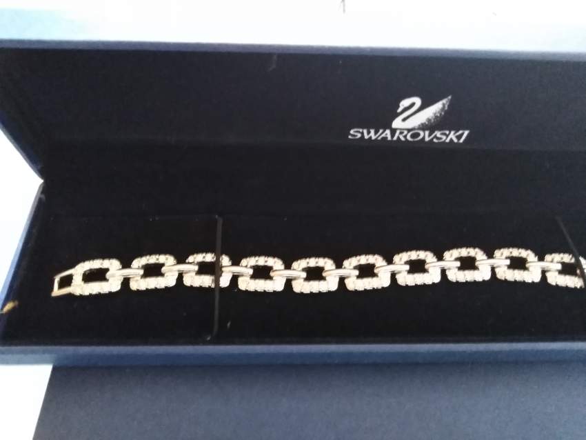 swarovski - 0 - Bracelet jewelry  on Aster Vender